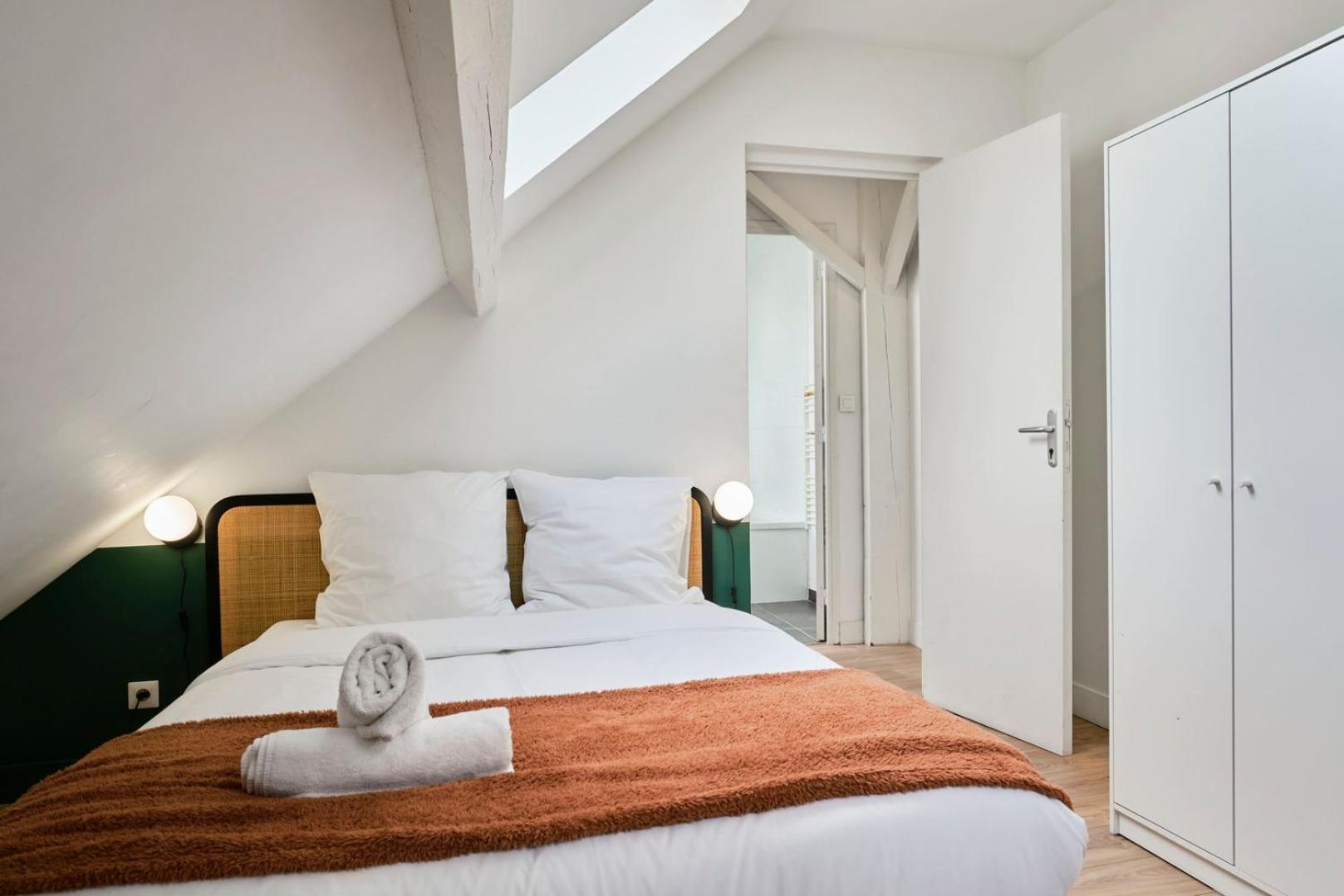Duplex 2 Bedrooms 2 Bath Lille Exteriör bild